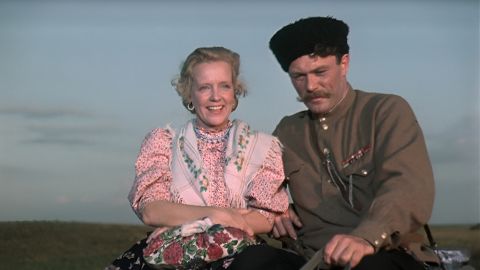 ТЕСТ: Проверьте, насколько хорошо вы помните фильм «Кубанские казаки»!