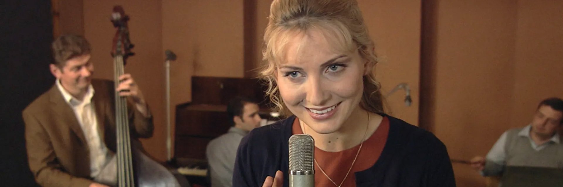 Анна Герман - 2012: актеры, рейтинг и отзывы на канале Дом кино