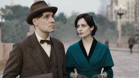 ТЕСТ: Угадайте экранизации произведений Михаила Булгакова по одному кадру!