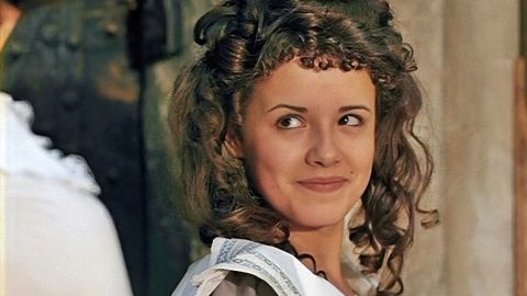 ТЕСТ: Насколько хорошо вы знаете творчество Елены Цыплаковой?