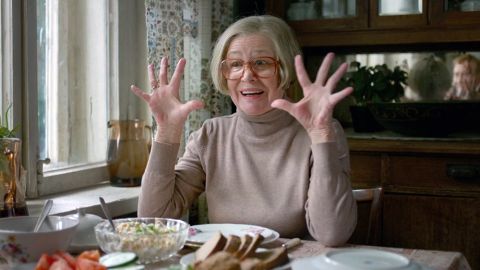 ТЕСТ: Проверьте, насколько хорошо вы знаете фильмы с Мариной Неёловой!