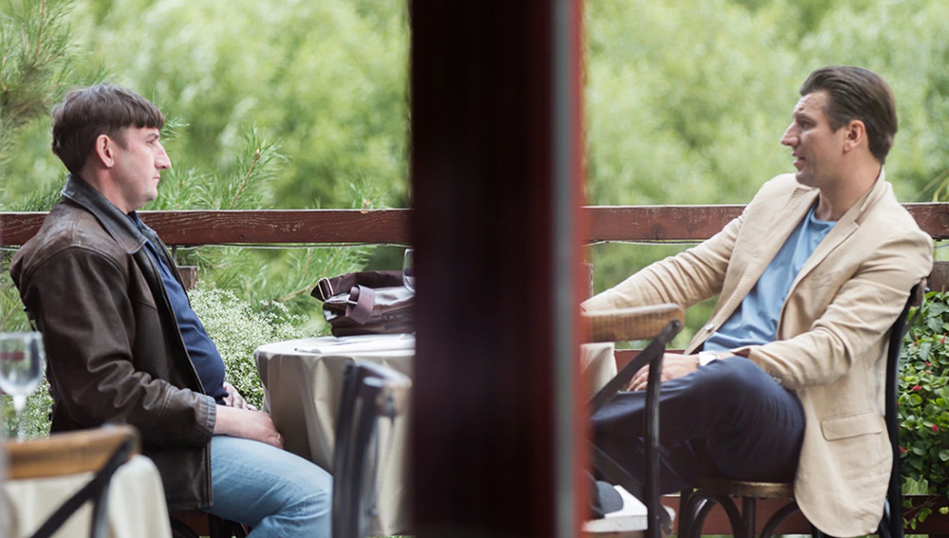 11 знаменитых актёров в роли близнецов